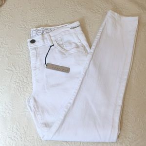 Goldsign virtual white jeans size 28